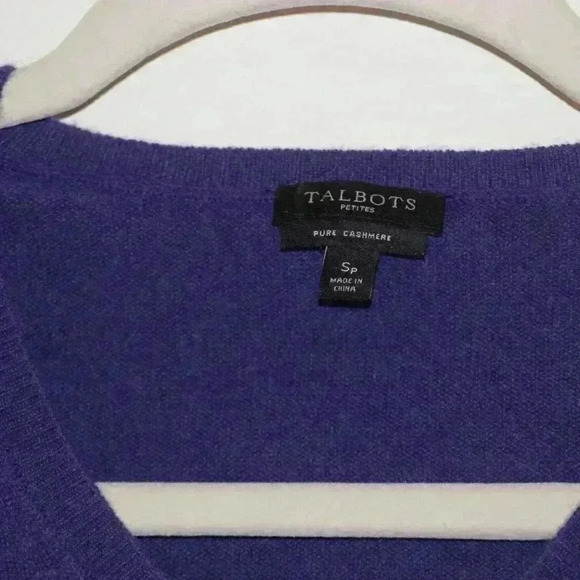 TALBOTS PETITES CASHMERE SWEATER - Picture 3 of 4